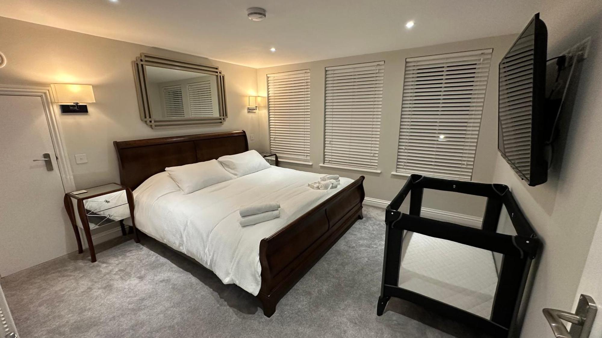 Harper Luxe Serviced Apartments Dunstable Buitenkant foto