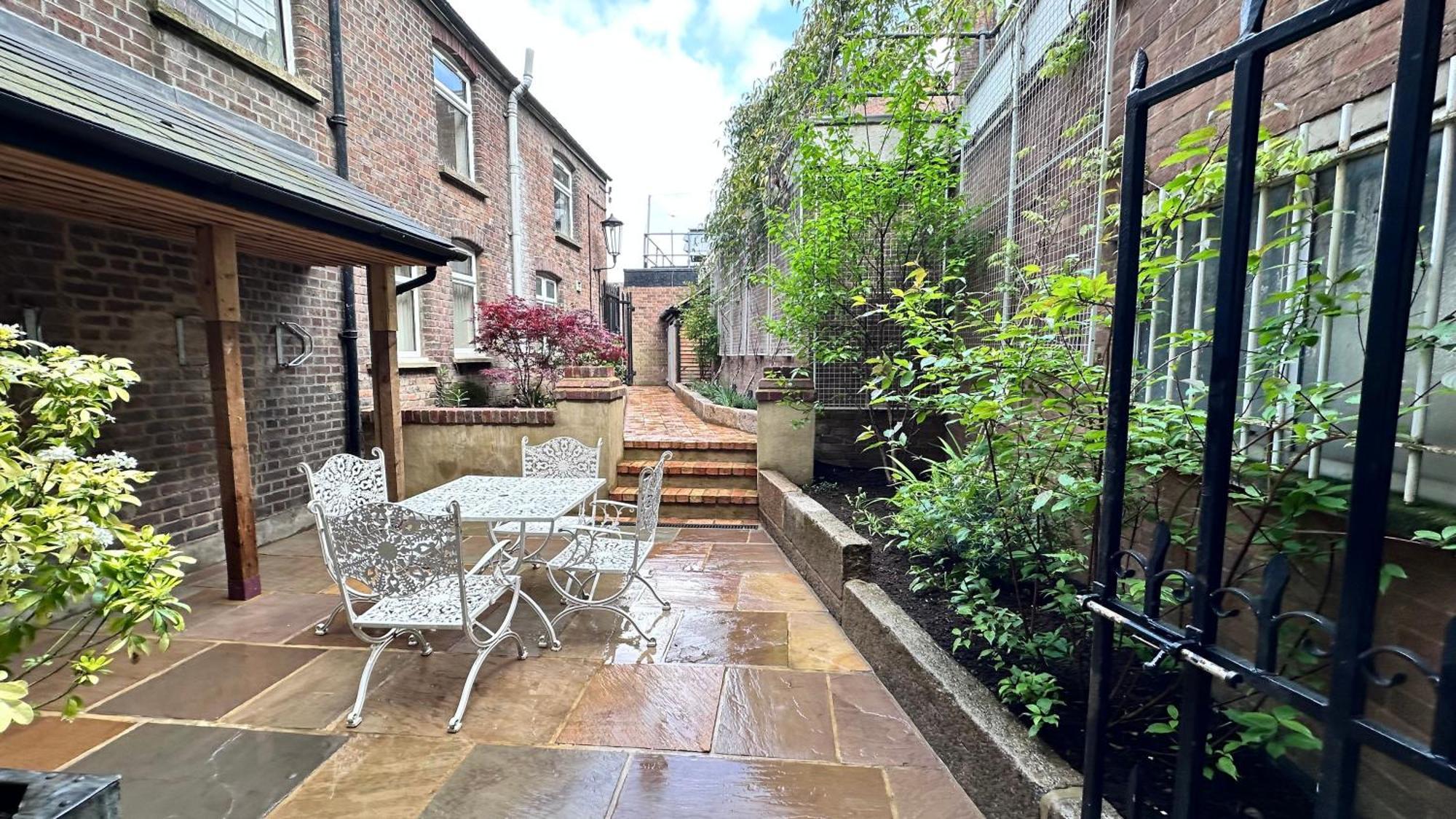 Harper Luxe Serviced Apartments Dunstable Buitenkant foto