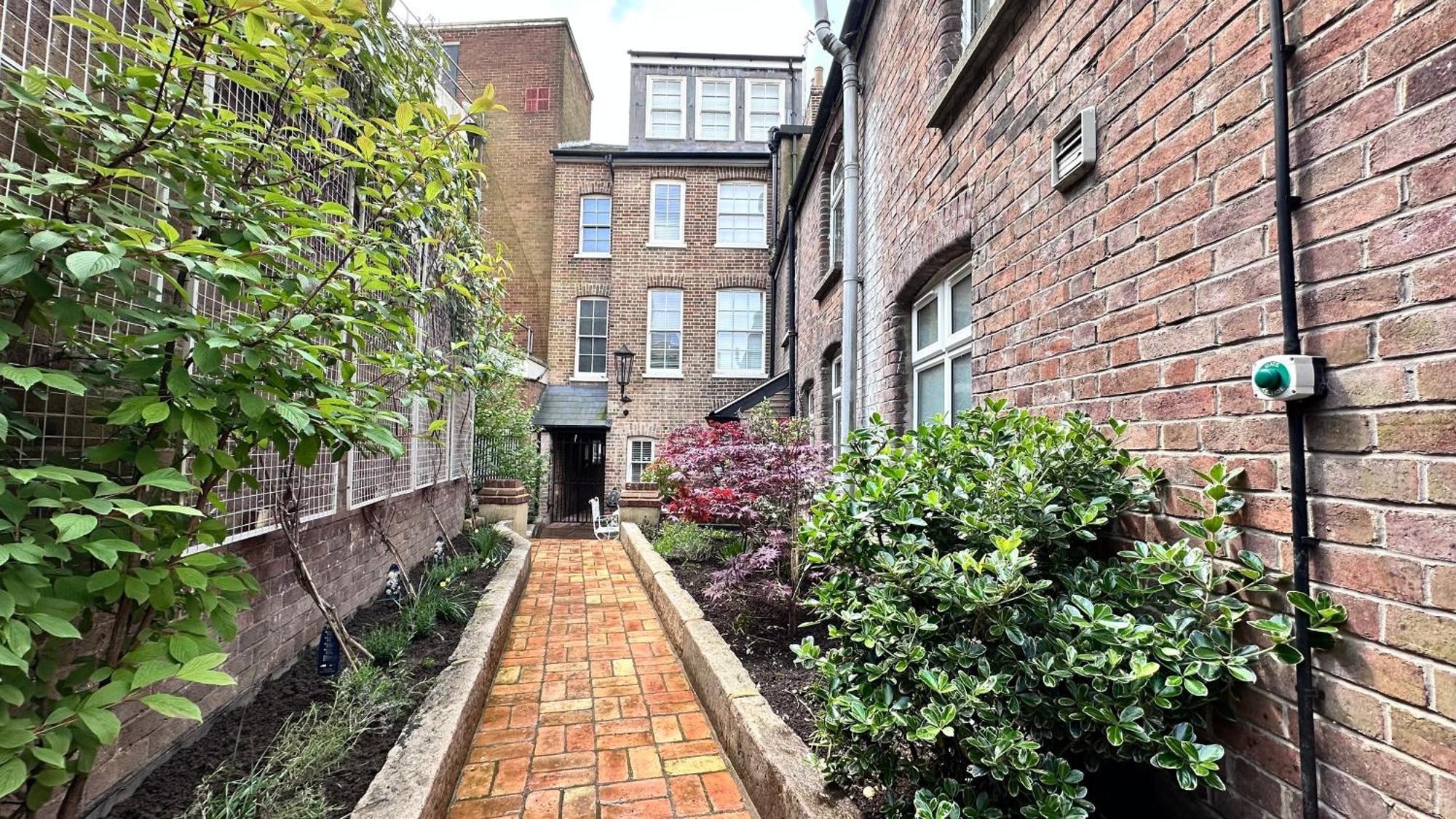 Harper Luxe Serviced Apartments Dunstable Buitenkant foto