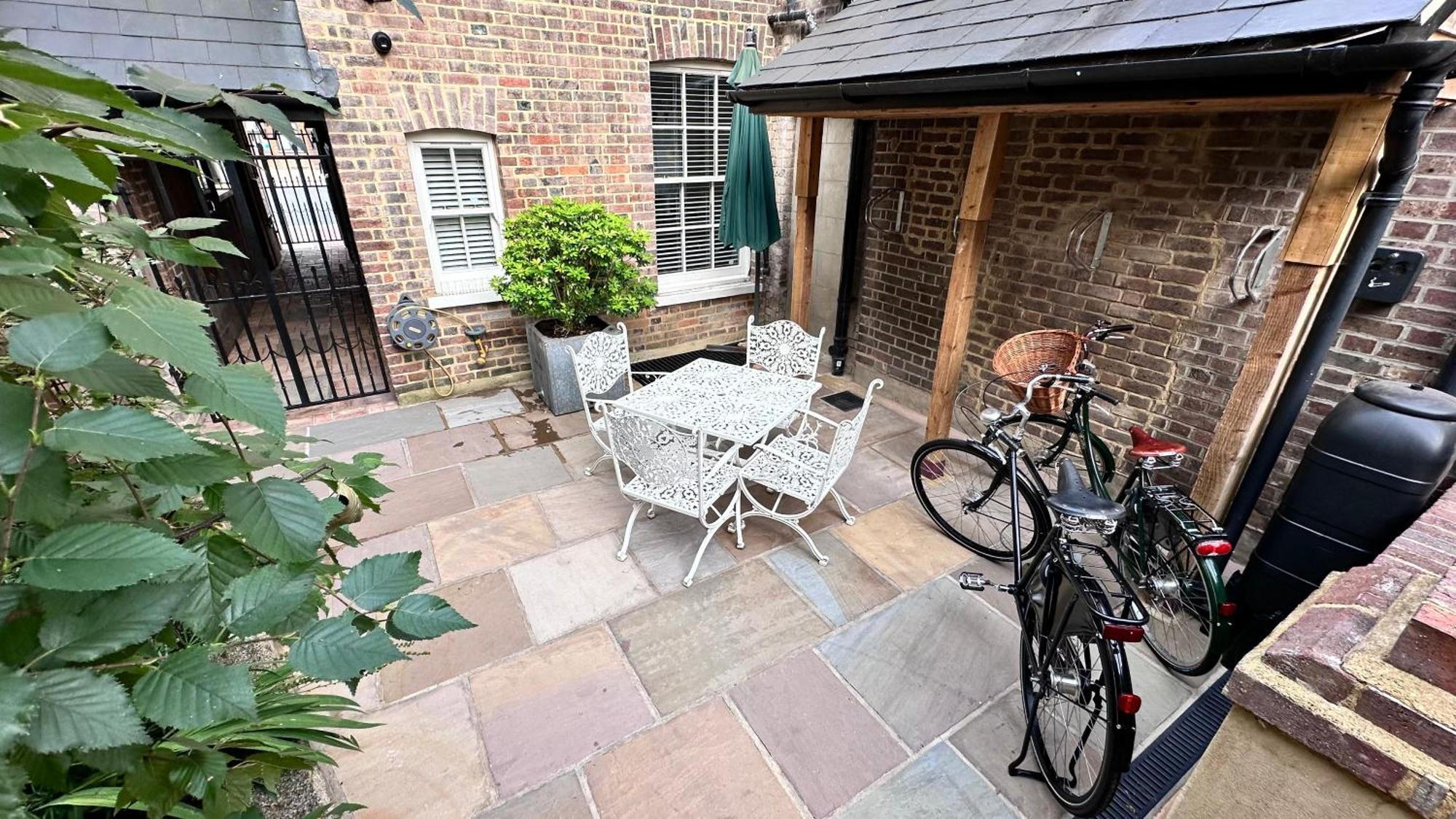Harper Luxe Serviced Apartments Dunstable Buitenkant foto