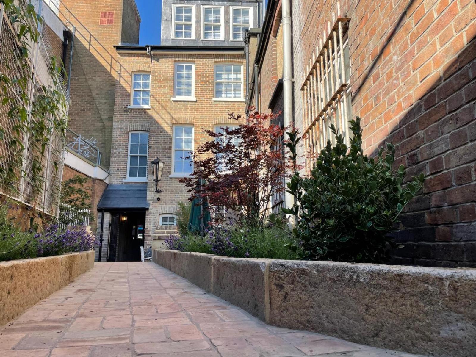 Harper Luxe Serviced Apartments Dunstable Buitenkant foto