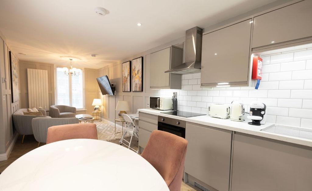 Harper Luxe Serviced Apartments Dunstable Buitenkant foto